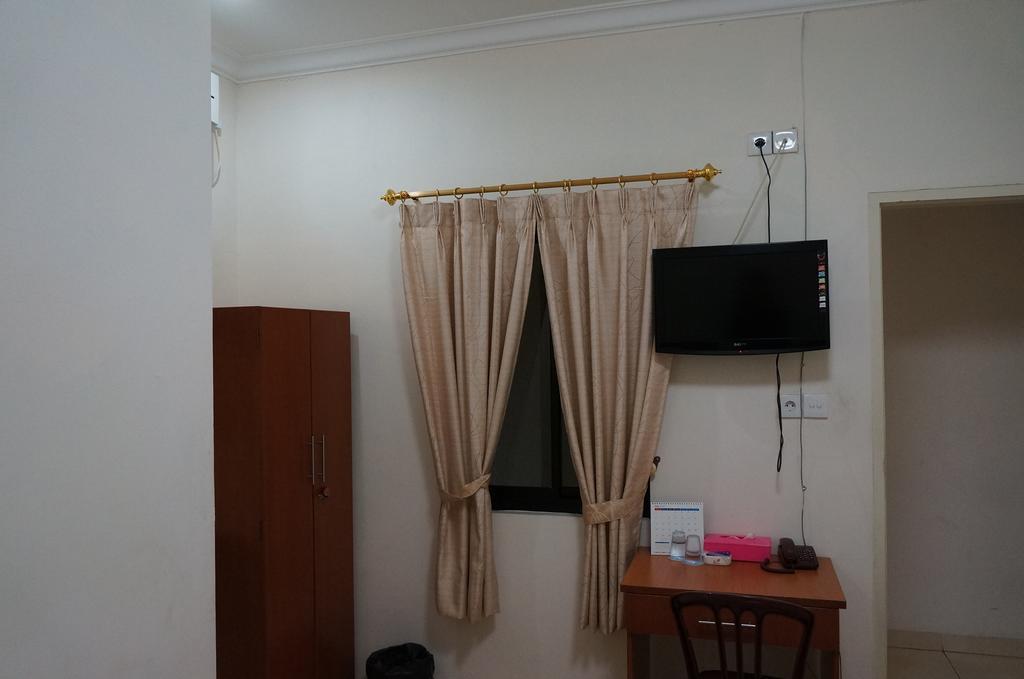 Jesnic Hotel Padang  Dış mekan fotoğraf